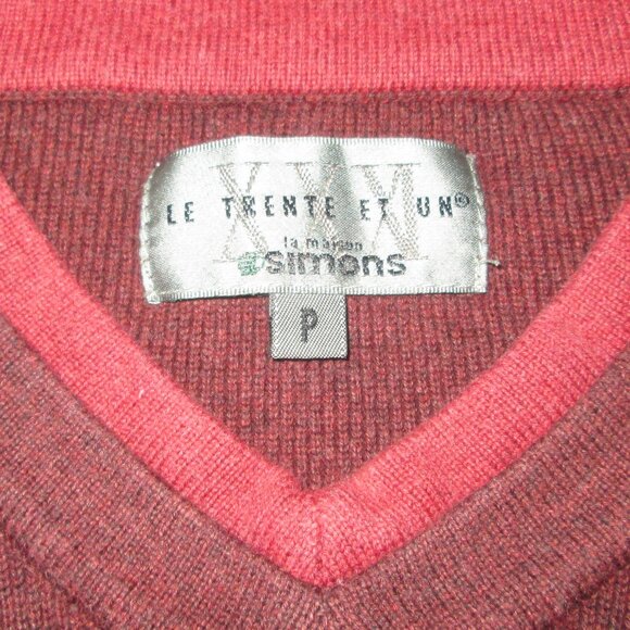 Men's Simons 100% Cotton Burgundy V-Neck Sweater Size Small - Picture 2 of 3